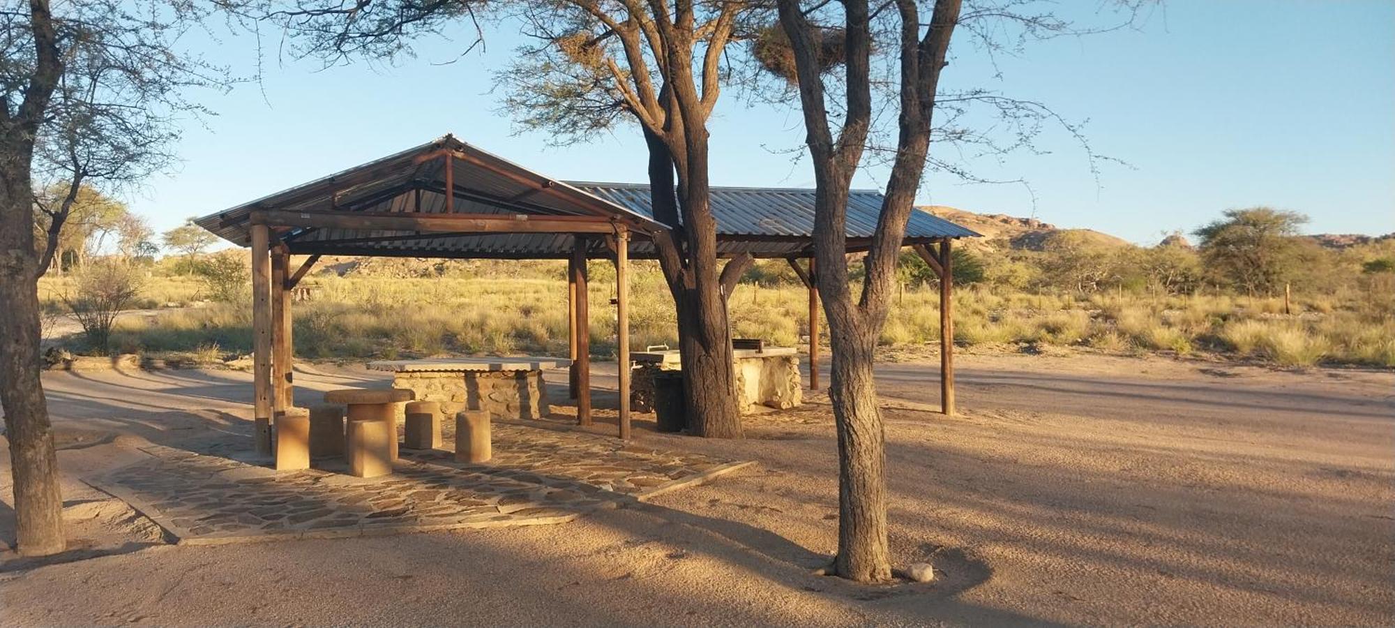 Camp Mara Hotel โอมารูรู ภายนอก รูปภาพ